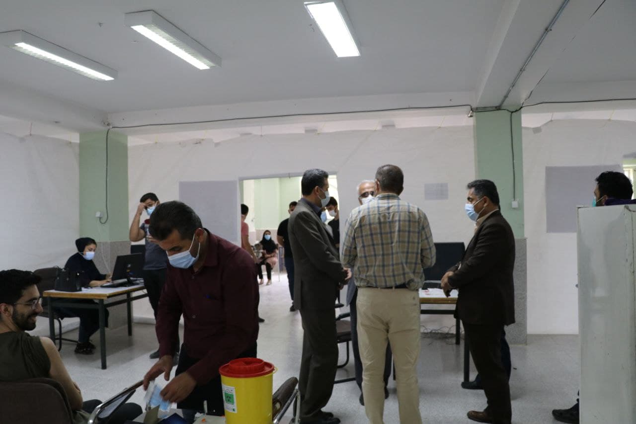واکسیناسیون دانشجویان پزشکی مهاباد