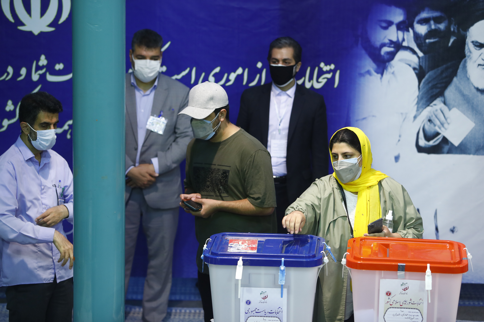 انتخابات ۱۴۰۰ در حسینیه جماران
