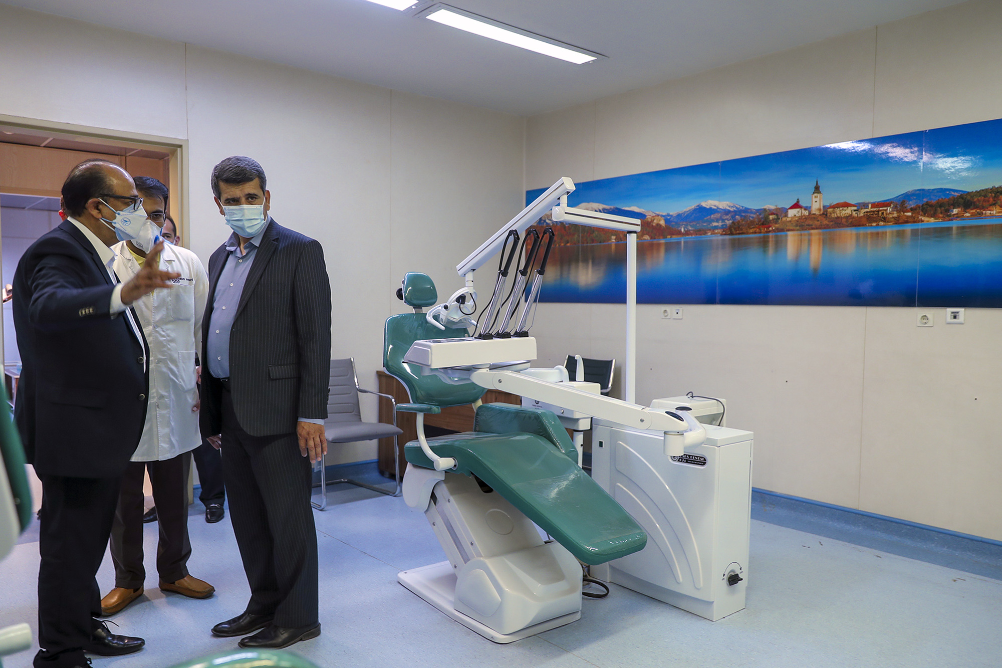افتتاح مرکز دندانپزشکی بیمارستان فرهیختگان