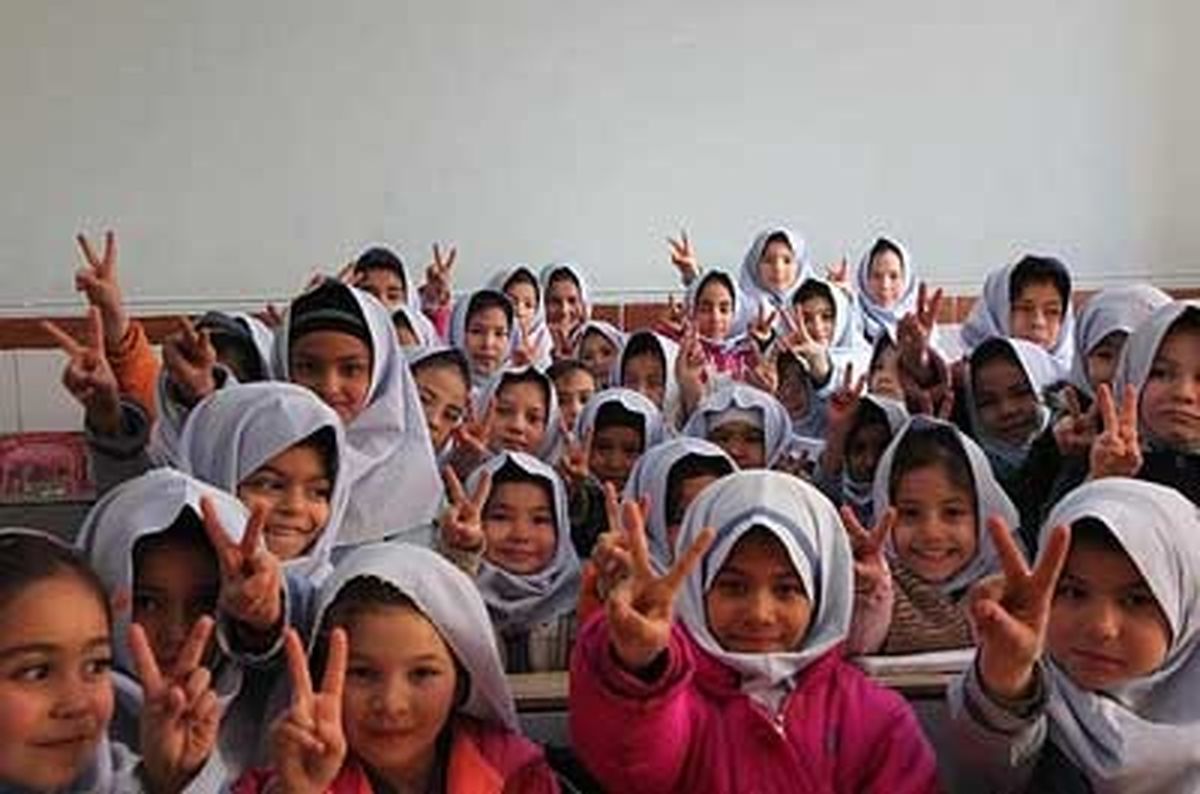 دانش آموز افغانستانی افغانی
