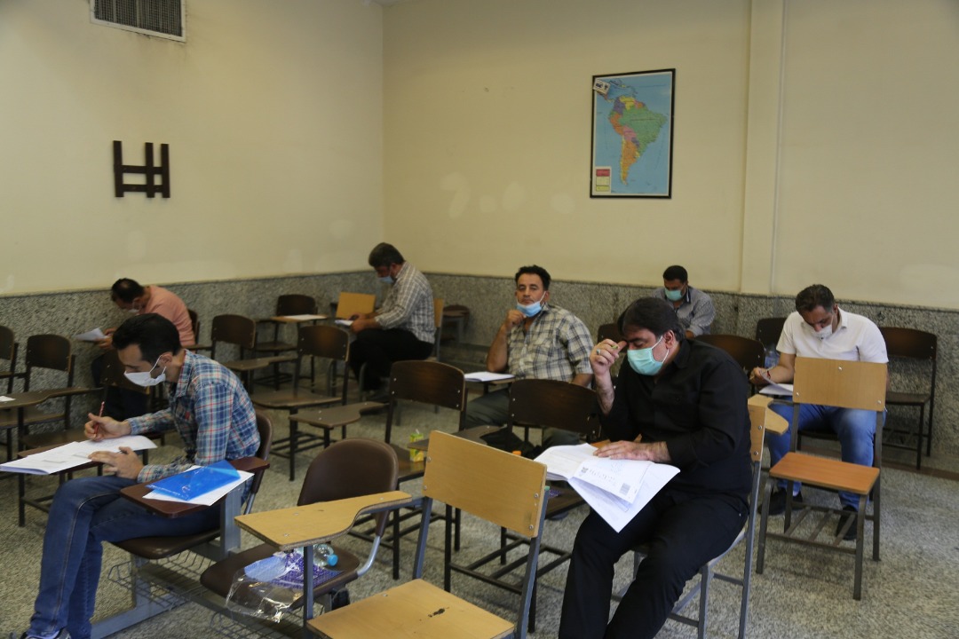 برگزاری آزمون سراسری 1400 در دانشگاه آزاد اسلامی یادگار امام(ره) شهرری