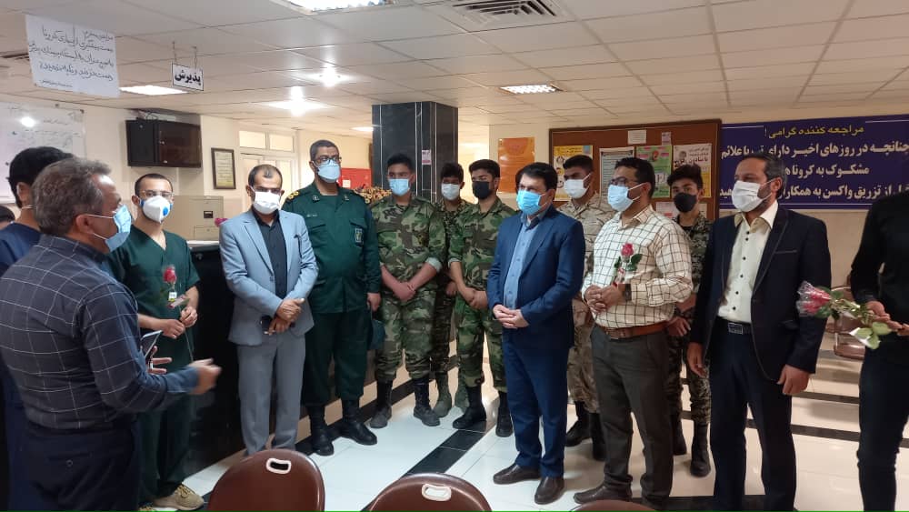 تجلیل اعضای شورای اداری بخش شیبکوه از کادر درمان زاهدشهر
