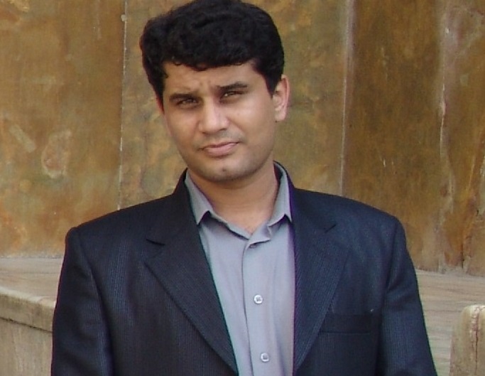 محمدرضا اقارب‌پرست، استادیار گروه روابط بین الملل دانشگاه آزاد اسلامی واحد شهرضا