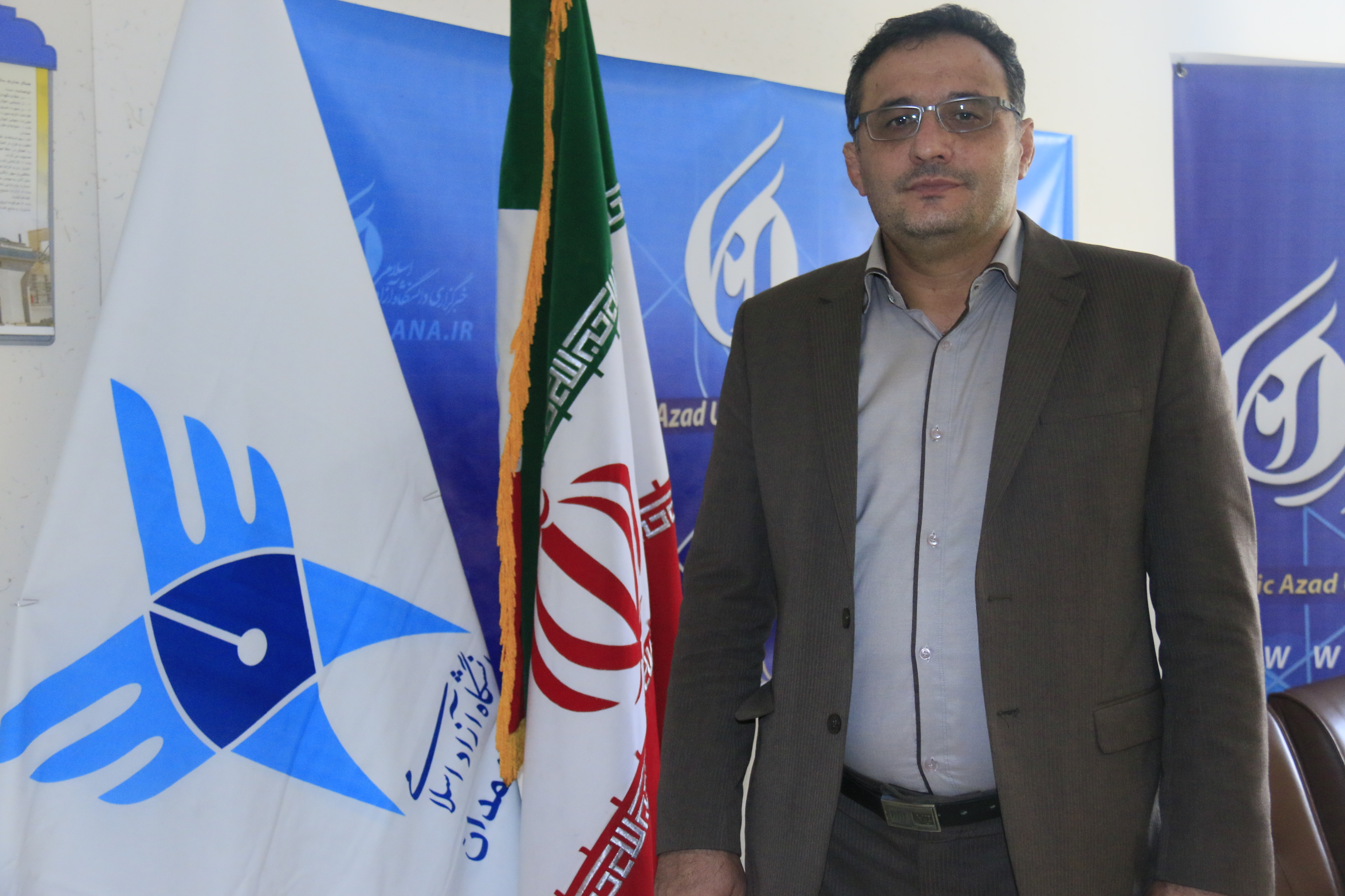 دکتر غلامرضا خاکساری عضو فدراسیون ورزشهای زورخانه ای شد