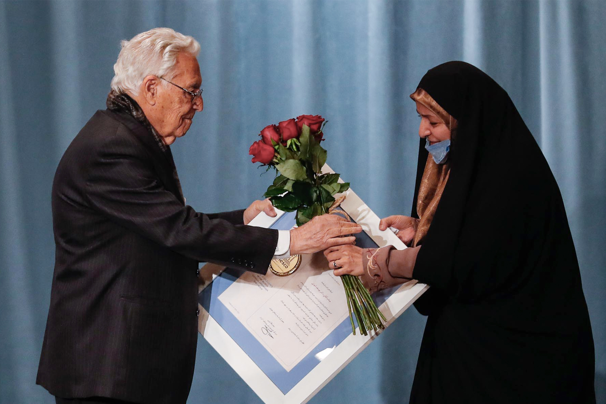 زرگداشت  پروفسور  یوسف ثبوتی فیزیکدان و منجم برجسته ایرانی