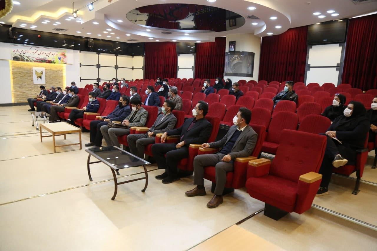 همایش آشنایی با خدمات صندوق پژوهش و فناوری دانشگاه آزاد اسلامی