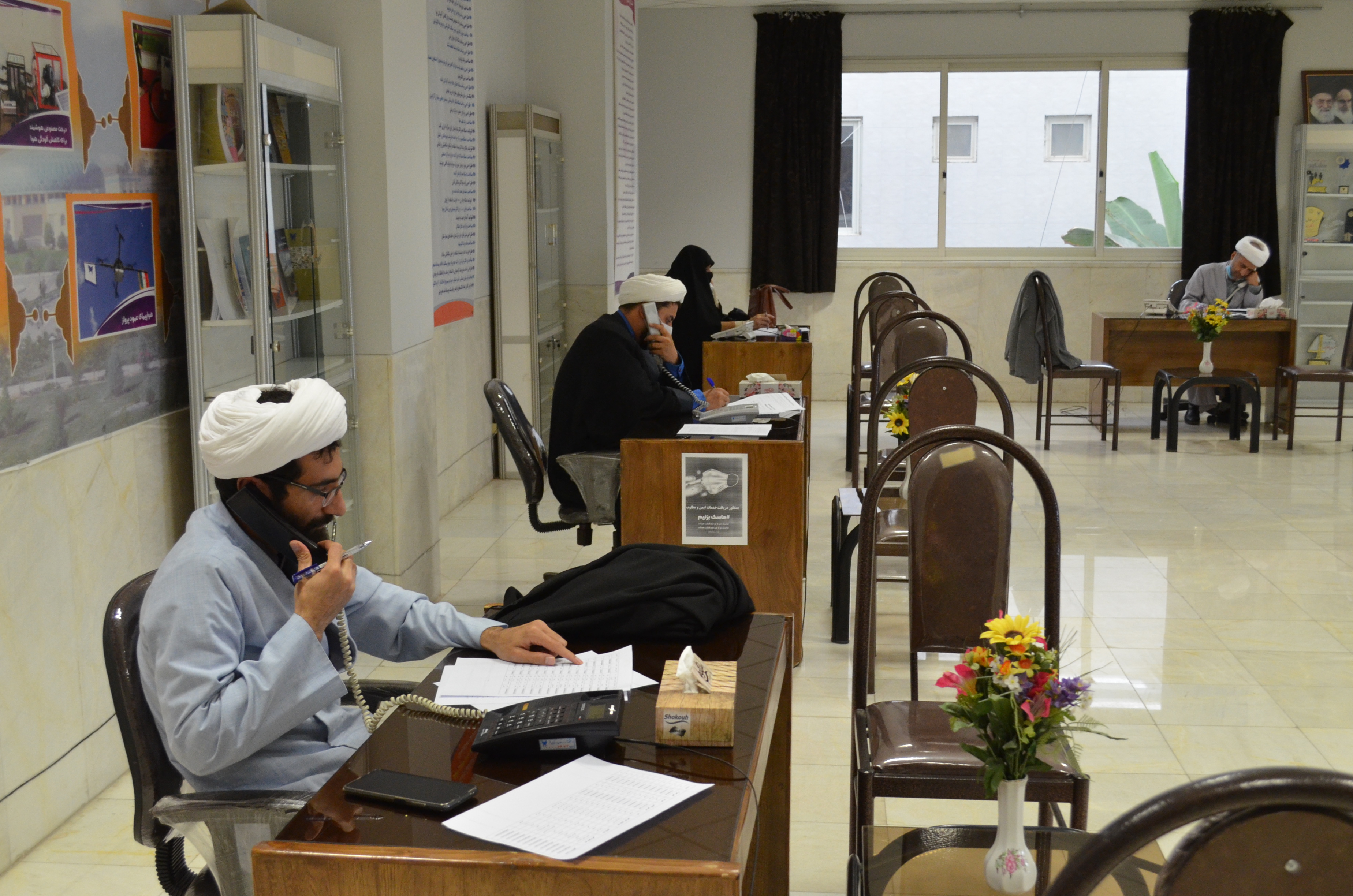 اجرای طرح تماس تلفنی و پاسخگویی به شبهات در دانشگاه آزاد اسلامی خمینی‌شهر