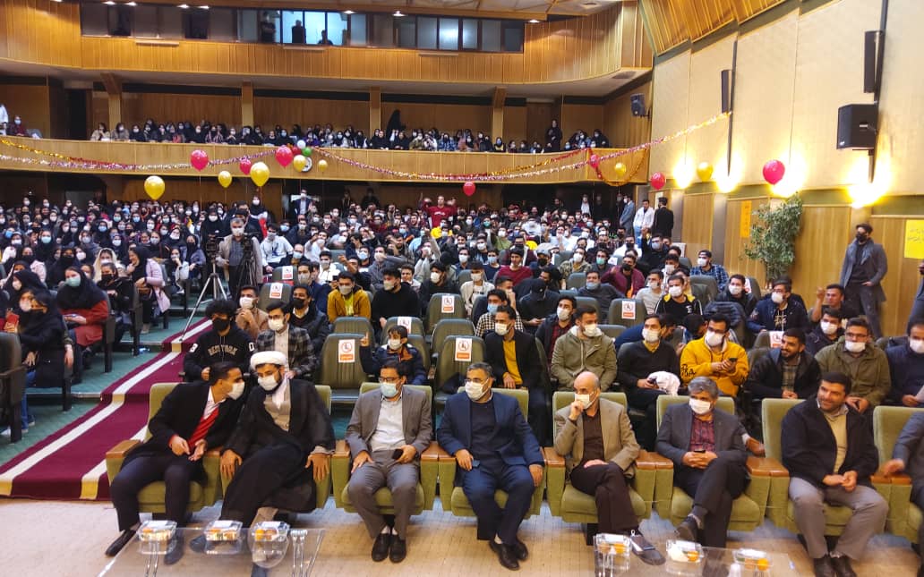 مراسم روز دانشجو در دانشگاه آزاد زنجان برگزار شد