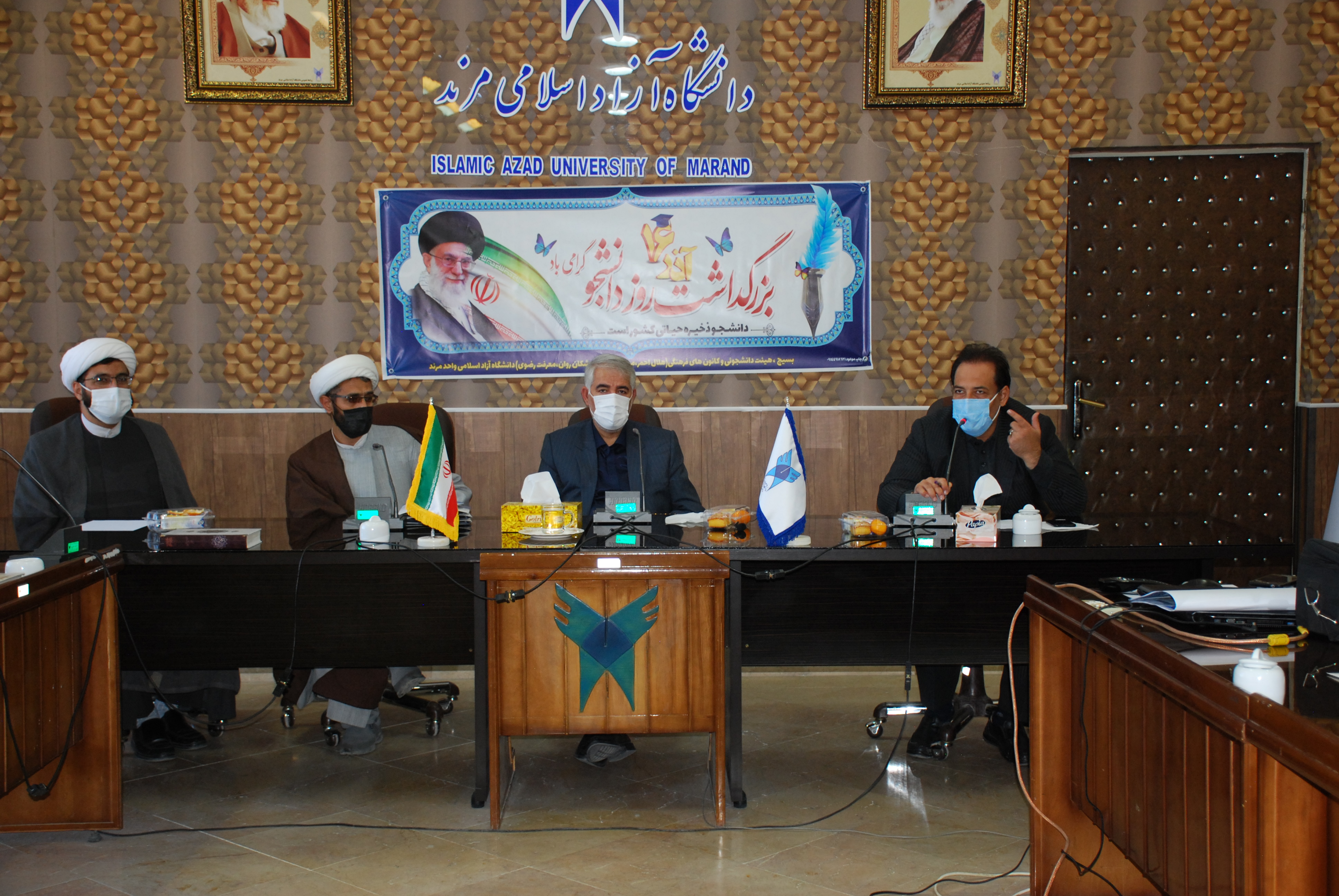برگزاری مراسم روز دانشجو در دانشگاه آزاد اسلامی ناحیه مرند