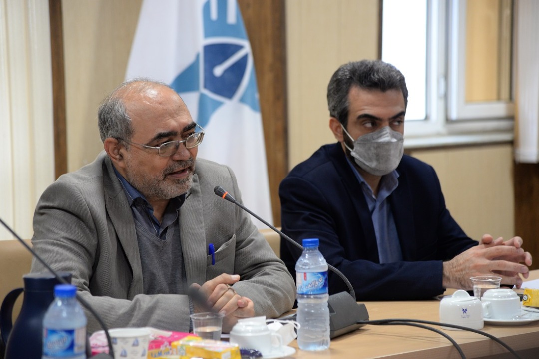 جواد علمایی در سفر به بوشهر در بیست و هفتمین جلسه شورای دانشگاه آزاد اسلامی این استان