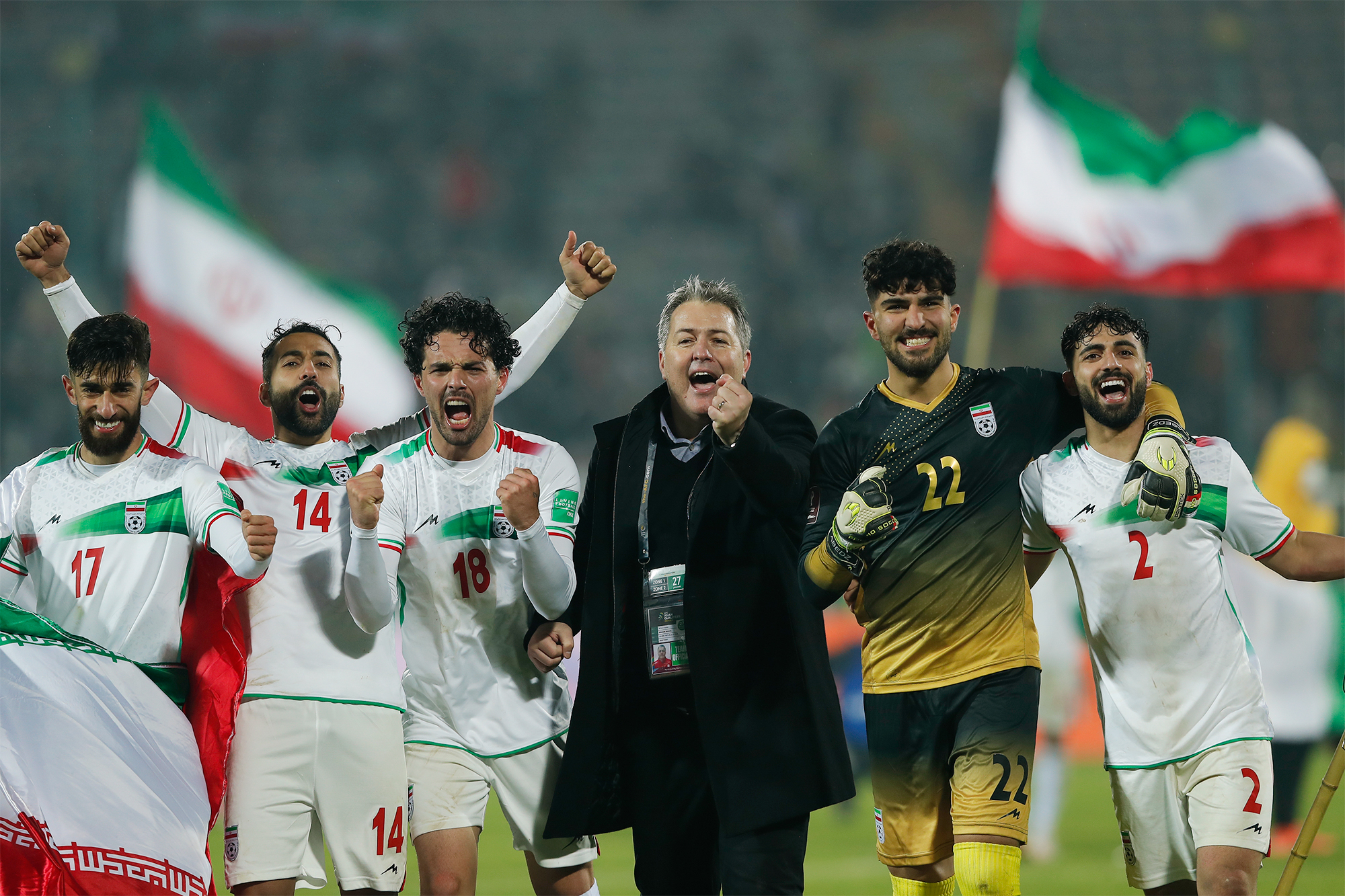 دیدار تیم‌های فوتبال ایران و عراق