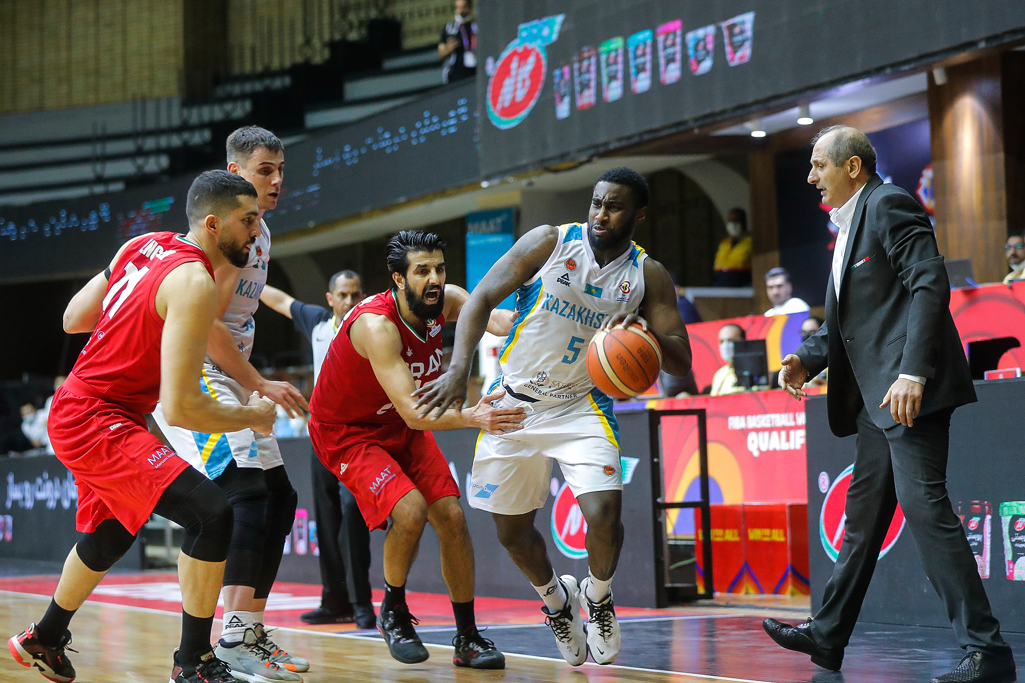 انتخابی جام جهانی بسکتبال ایران و قزاقستان