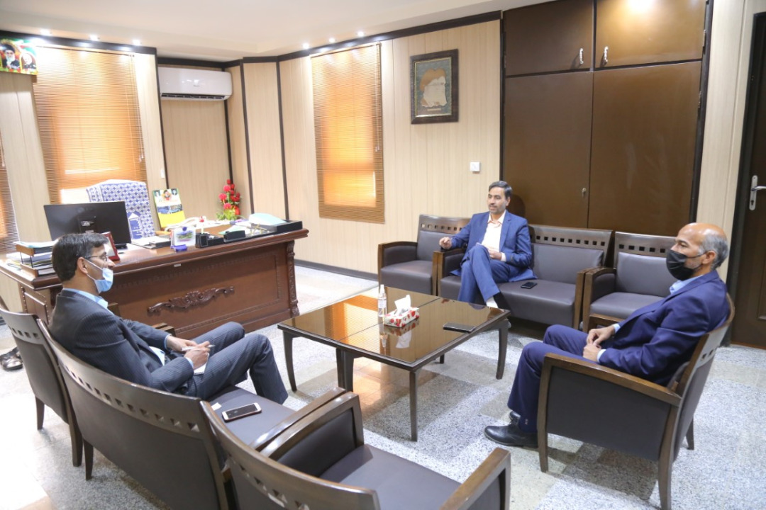 محمدعلی صمیمی در دیدار با رئیس دانشگاه آزاد اسلامی بافق