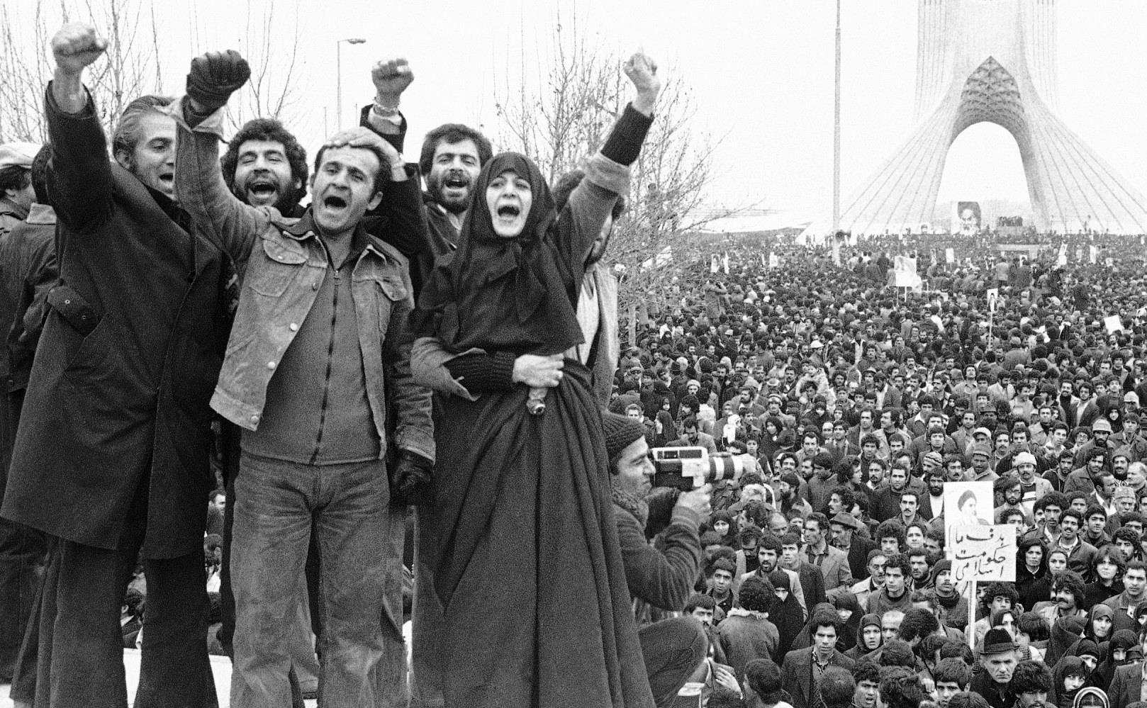 انقلاب-اسلامی-ایران2-3.jpg