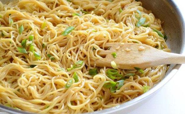 Garlic-Noodles-Skillet.jpg