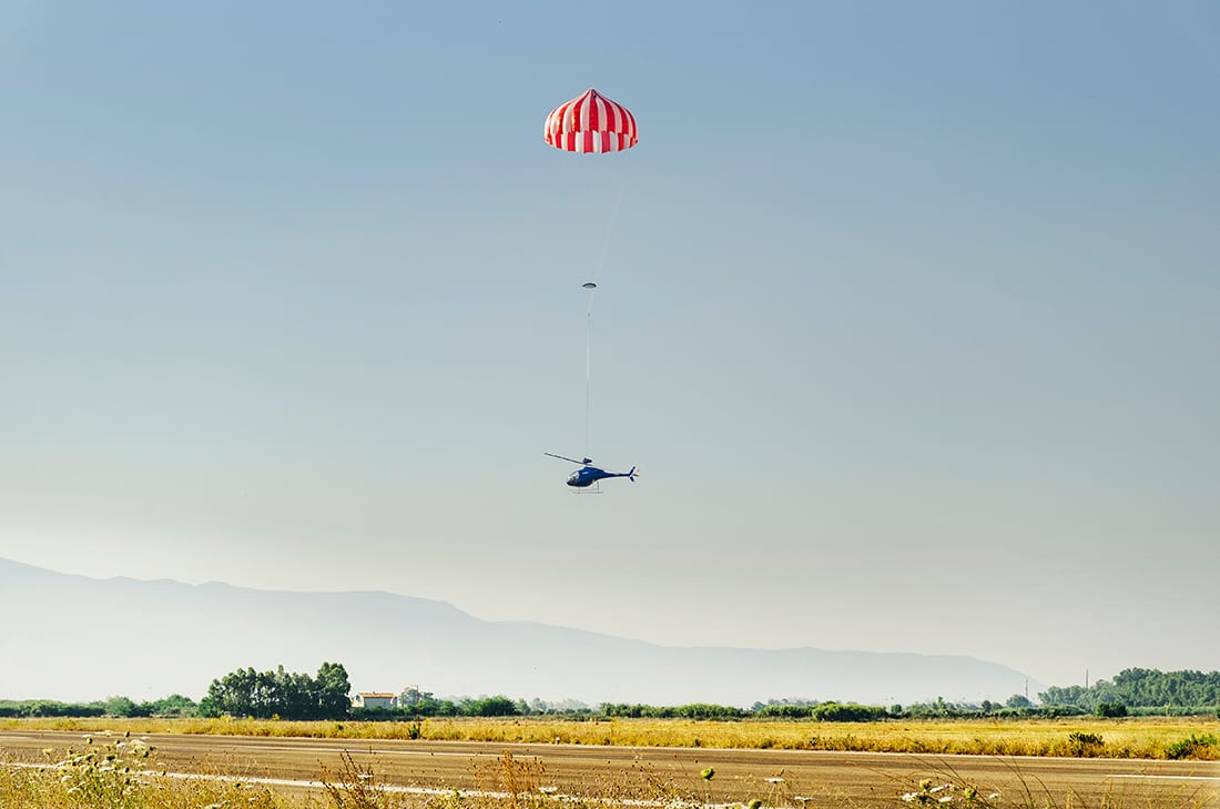 Zefhir-parachute-01.jpg