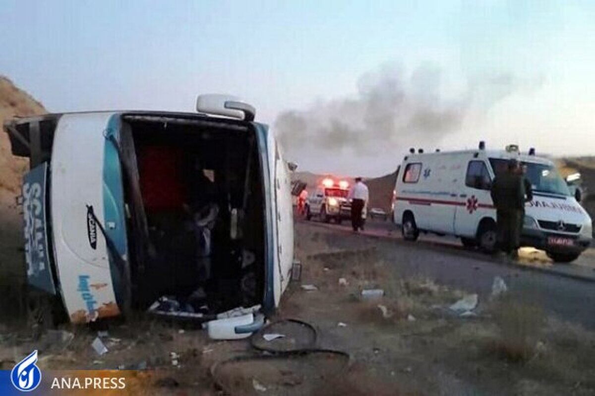 یک فوتی و ۴۹ مصدوم در حادثه تصادف اتوبوس فرودگاه امام خمینی (ره)