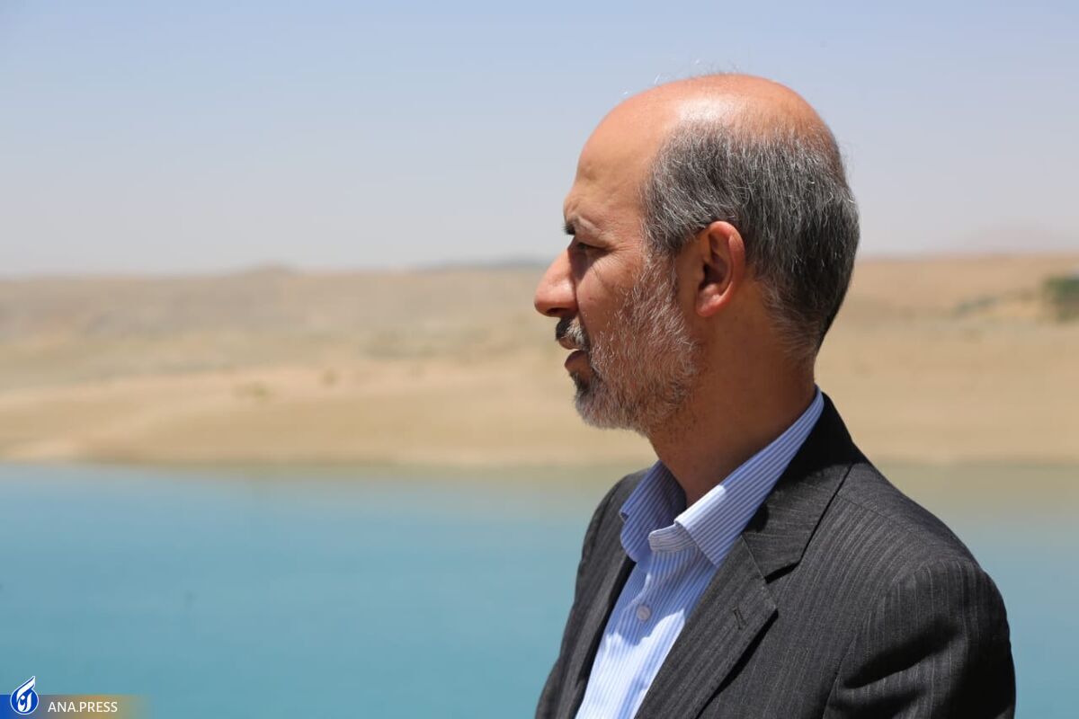 وزیر نیرو: سامانه تأمین حقابه دریاچه ارومیه بهمن به بهره‌برداری می‌رسد