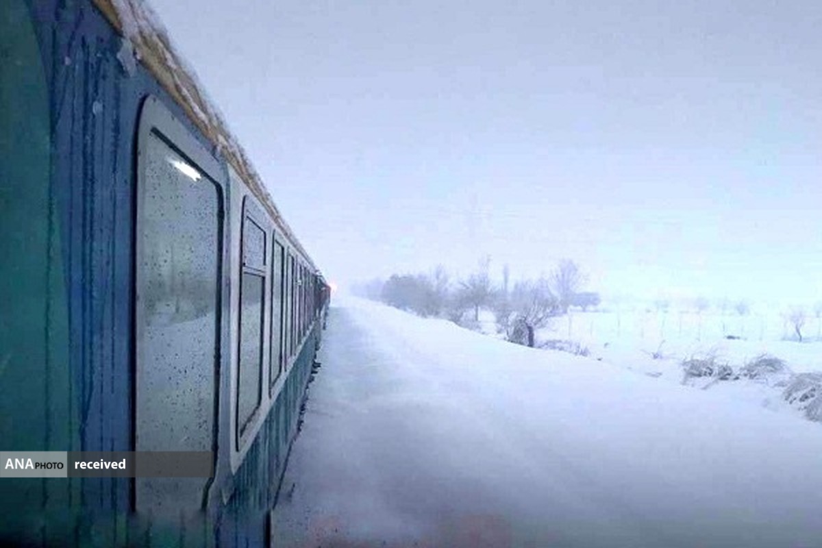 حذف تعدادی از قطارهای تهران-مشهد و بالعکس به دلیل سرمای هوا
