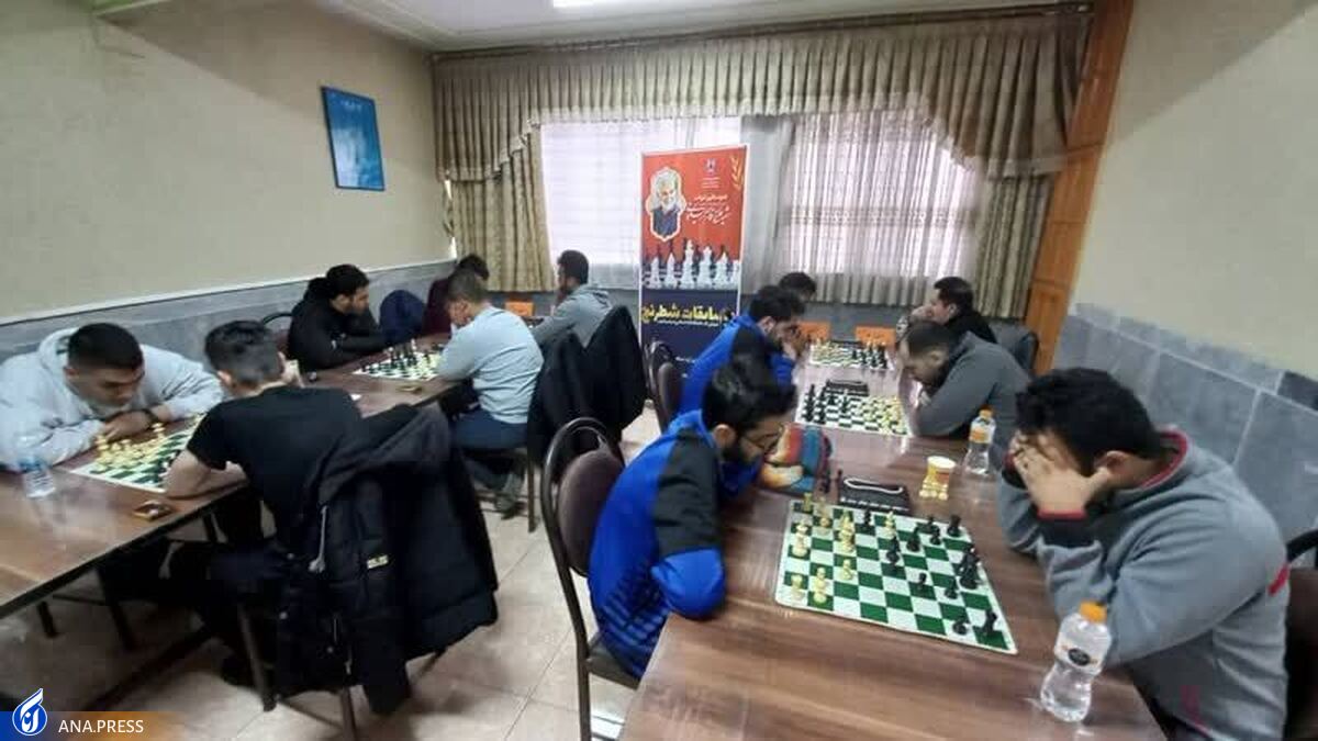 تیم شطرنج منطقه ۳ قهرمان مناطق ده‌گانه دانشگاه آزاد اسلامی شد
