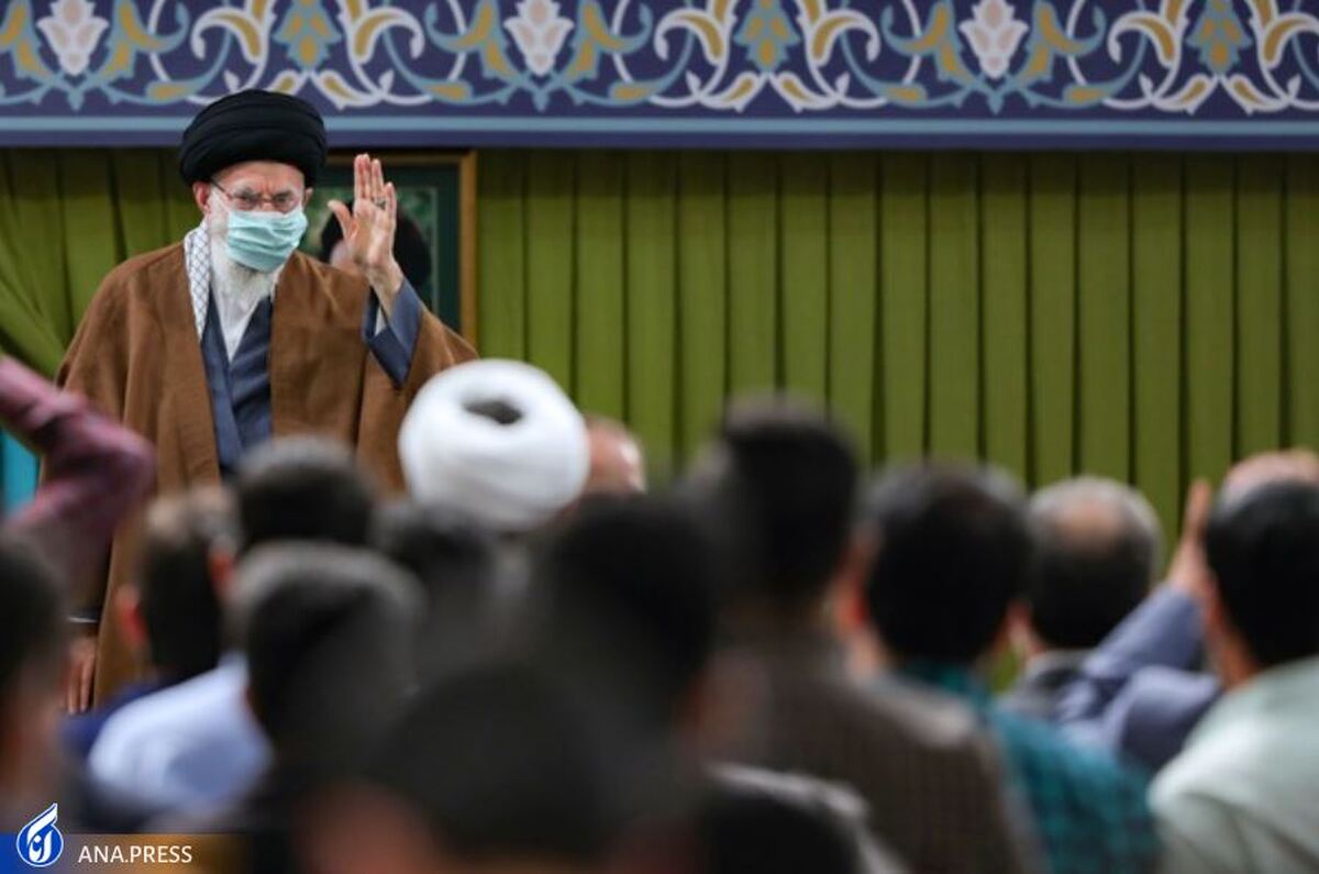 مردم قم با رهبر معظم انقلاب اسلامی دیدار می‌کنند