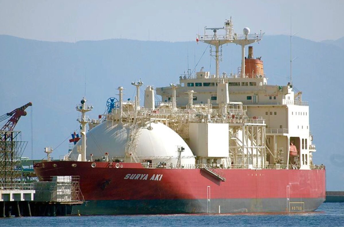 ژاپن پوشش بیمه‌ای برای شناورهای حامل گاز روسیه را از سر گرفت