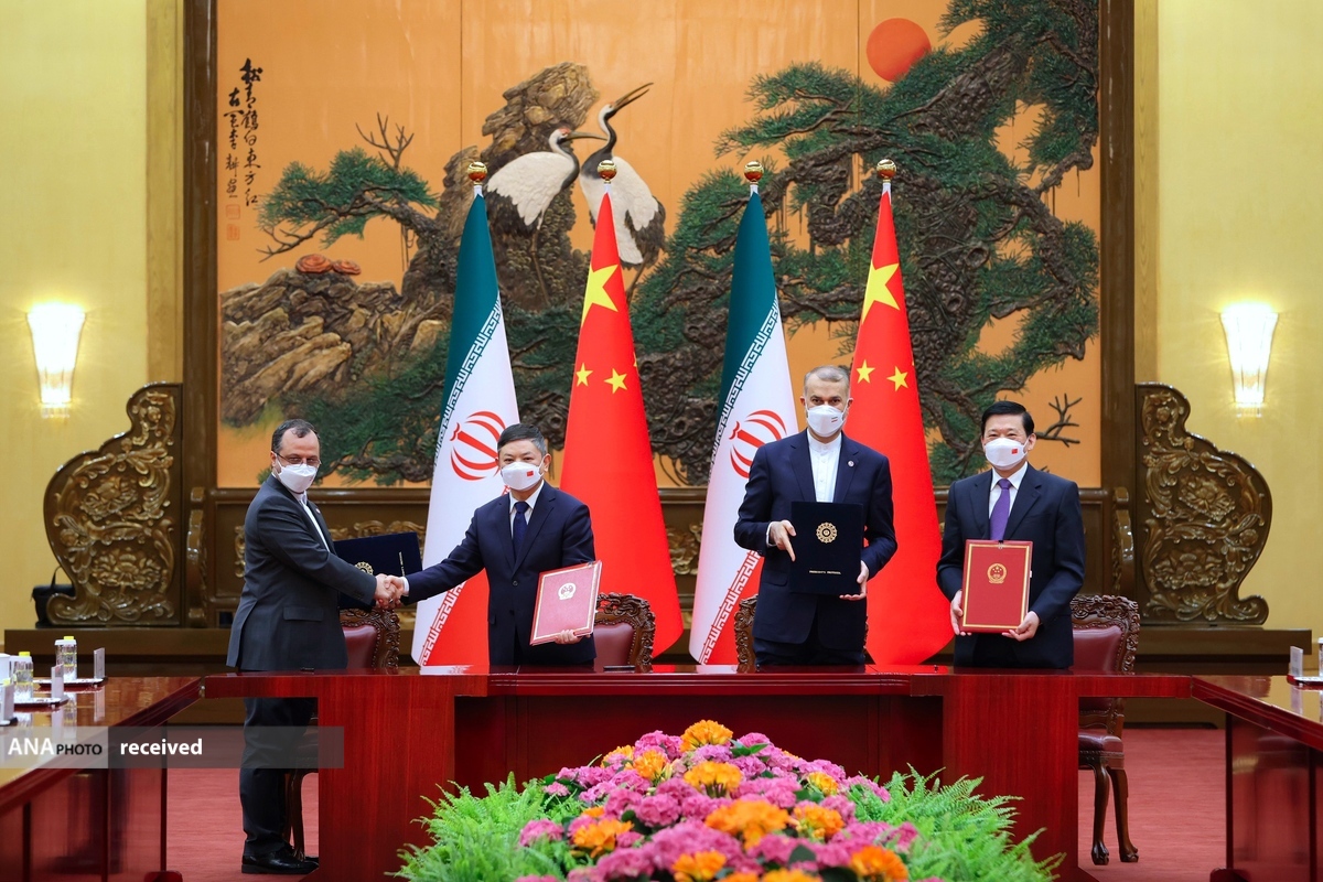 امضای ۲۰ سند همکاری میان مقامات ایران و چین