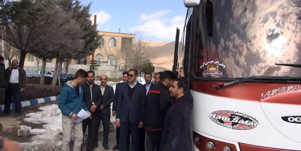 اعزام ۹۰ دانشجوی دانشگاه آزاد شهرکرد به اردوی راهیان نور