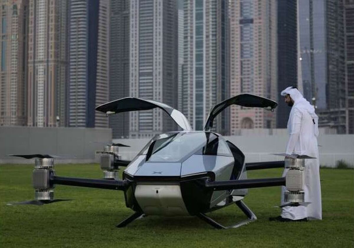 آزمایش تاکسی پرنده برقی در دوبی انجام شد+فیلم