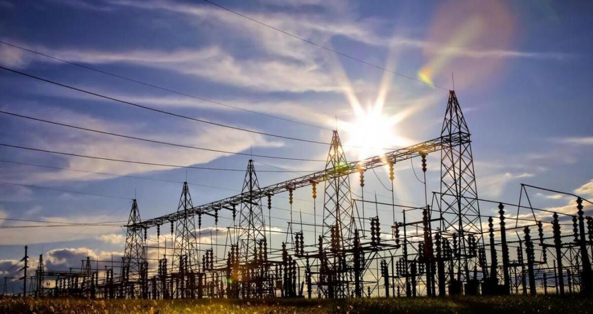 ترانزیت ۱۸۰۰ مگاوات برق به کشور‌های همسایه  عراق مقصد اصلی برق صادراتی ایران