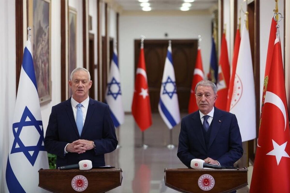 دیدار وزیر جنگ رژیم صهیونیستی با وزیر دفاع ترکیه