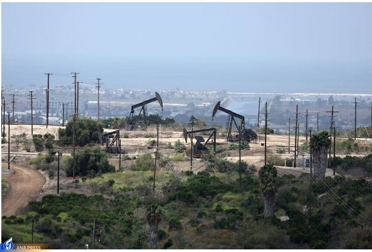 تعداد دکل‌های حفاری نفت و گاز آمریکا، کاهش یافت