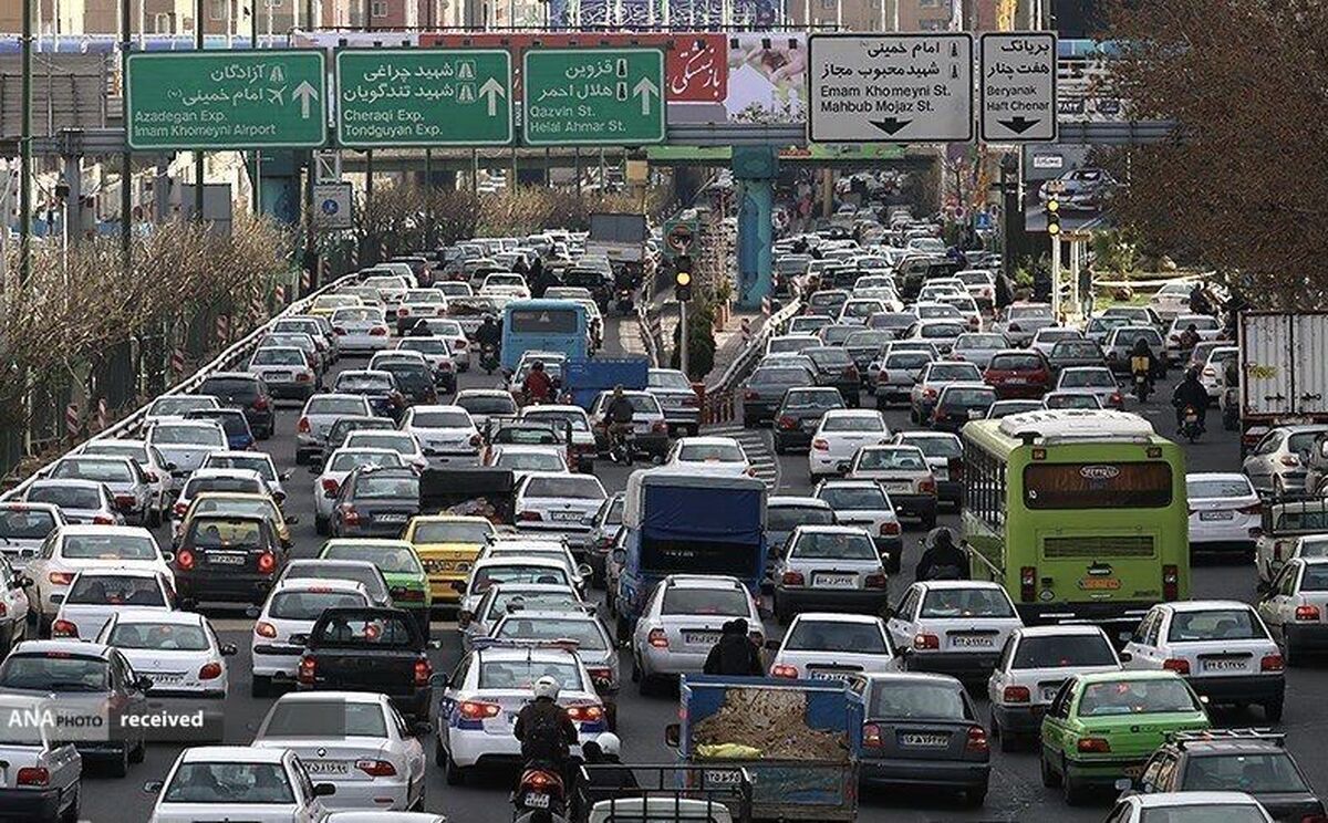 افزایش بار ترافیکی در معابر اصلی و فرعی شهر تهران