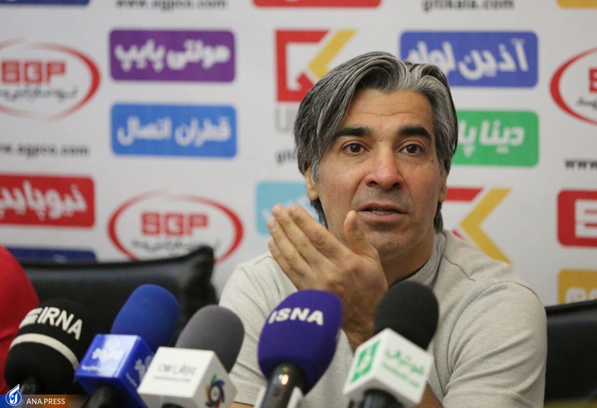 شمسایی: از فدراسیون فوتبال گلایه نکردم/تا امروز قراردادم را یک بار هم نخوانده‌ام