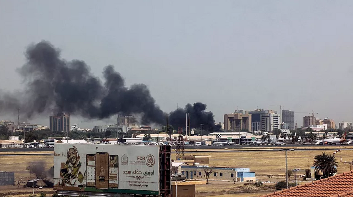 شبه‌نظامیان مدعی کنترل بر فرودگاه و کاخ ریاست جمهوری سودان شدند