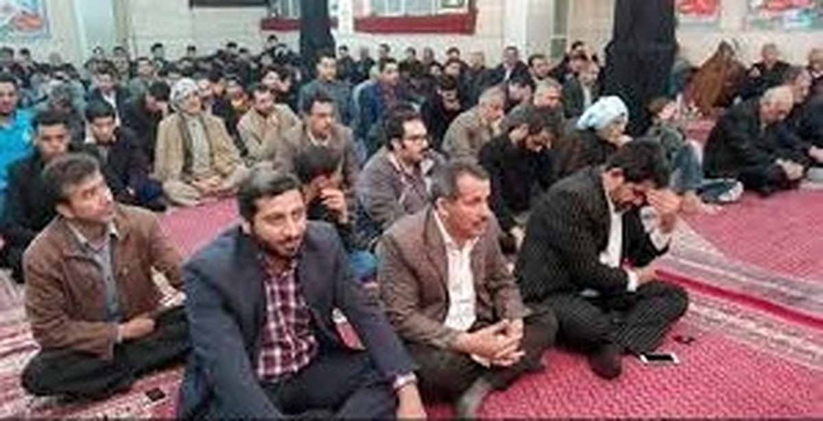 برگزاری  محفل انس با قرآن در حسینیه شهدای شمخانی