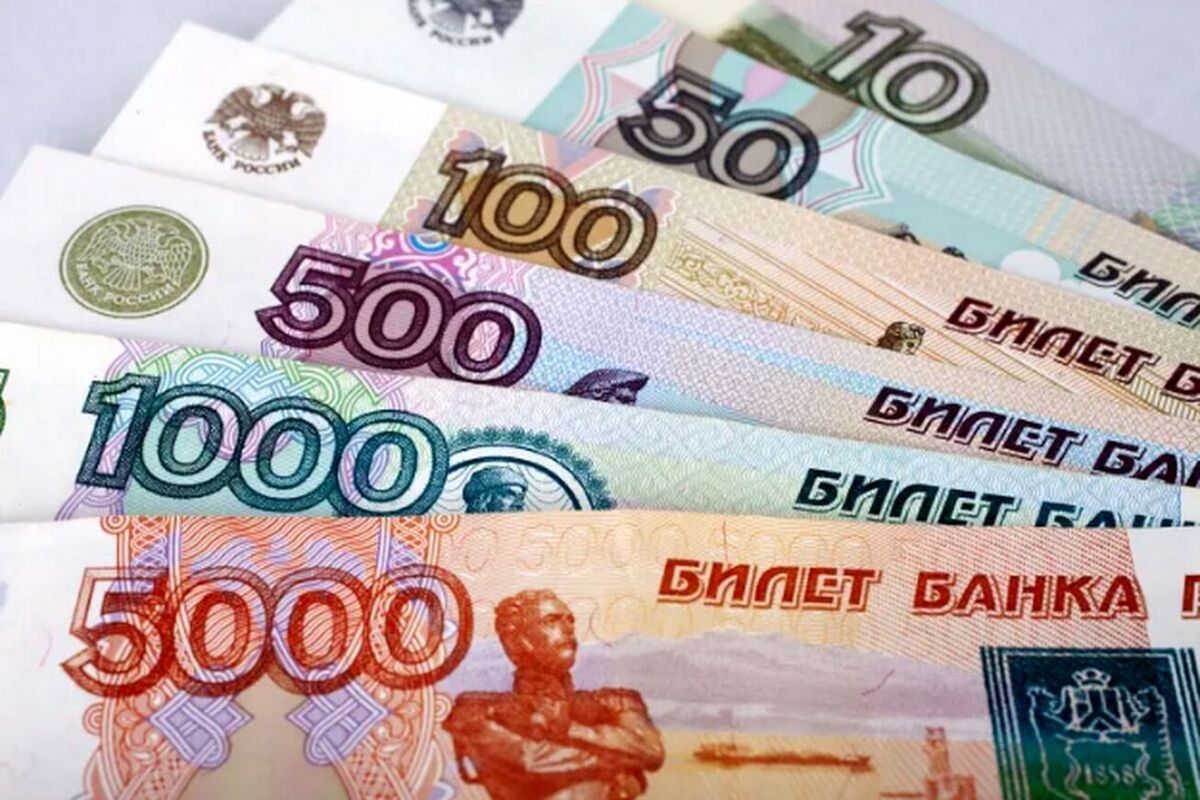 افزایش ارزش روبل روسیه در برابر دلار