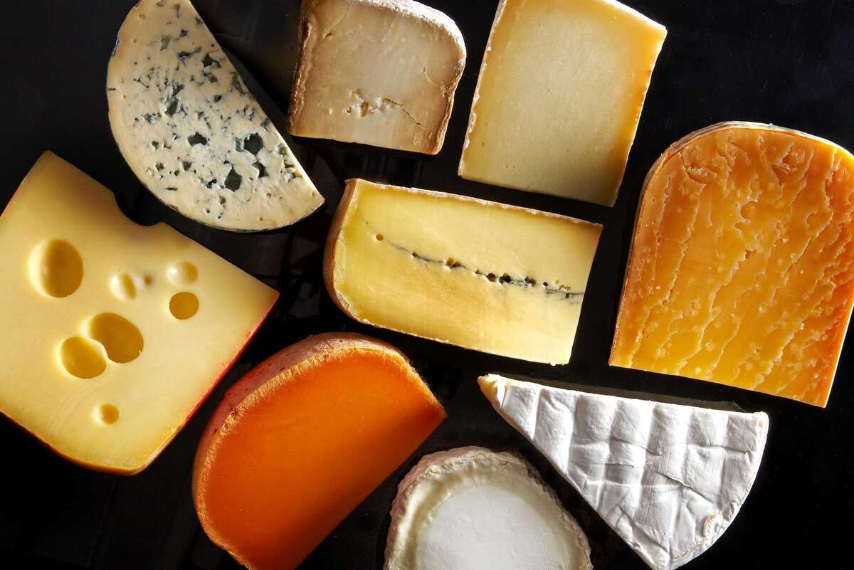 «میکروب‌ها» عامل پدیدآوردنده طعم جدید در پنیر چدار