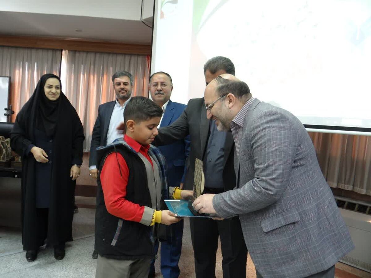 دلنوشته‌ دانش‌آموزان با موضوع «کودکان غزه» به جشنواره «دلواژه‌های سرخ» رسید