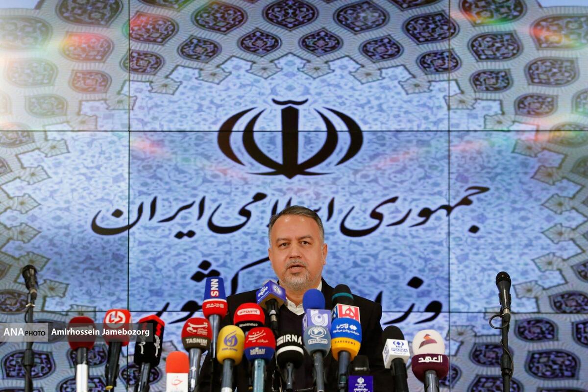 مرحله دوم انتخابات ۲۱ اردیبهشت برگزار می‌شود  انتخابات تهران تمام‌الکترونیک است