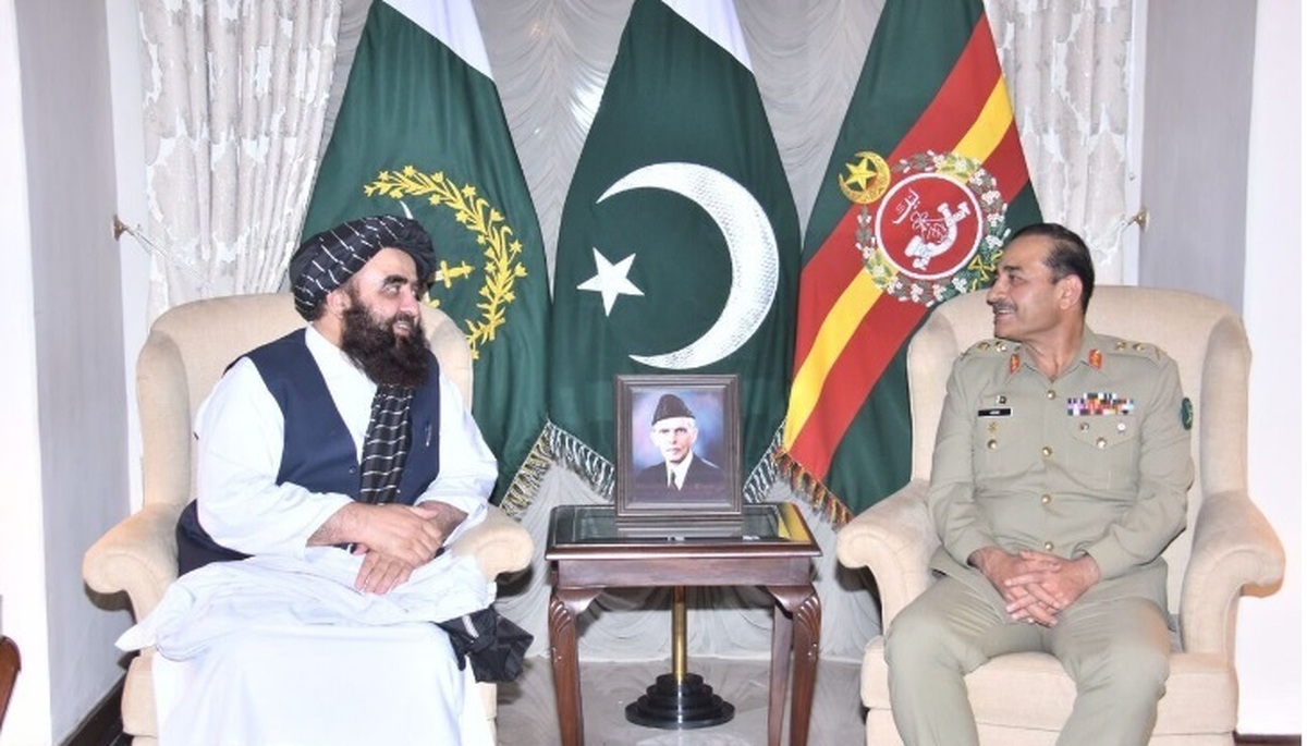 فرمانده ارتش پاکستان و وزیرخارجه طالبان دیدار کردند