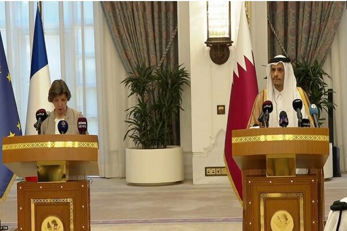 وزیر خارجه قطر: دوحه آماده همکاری برای حل پرونده هسته‌ای ایران است