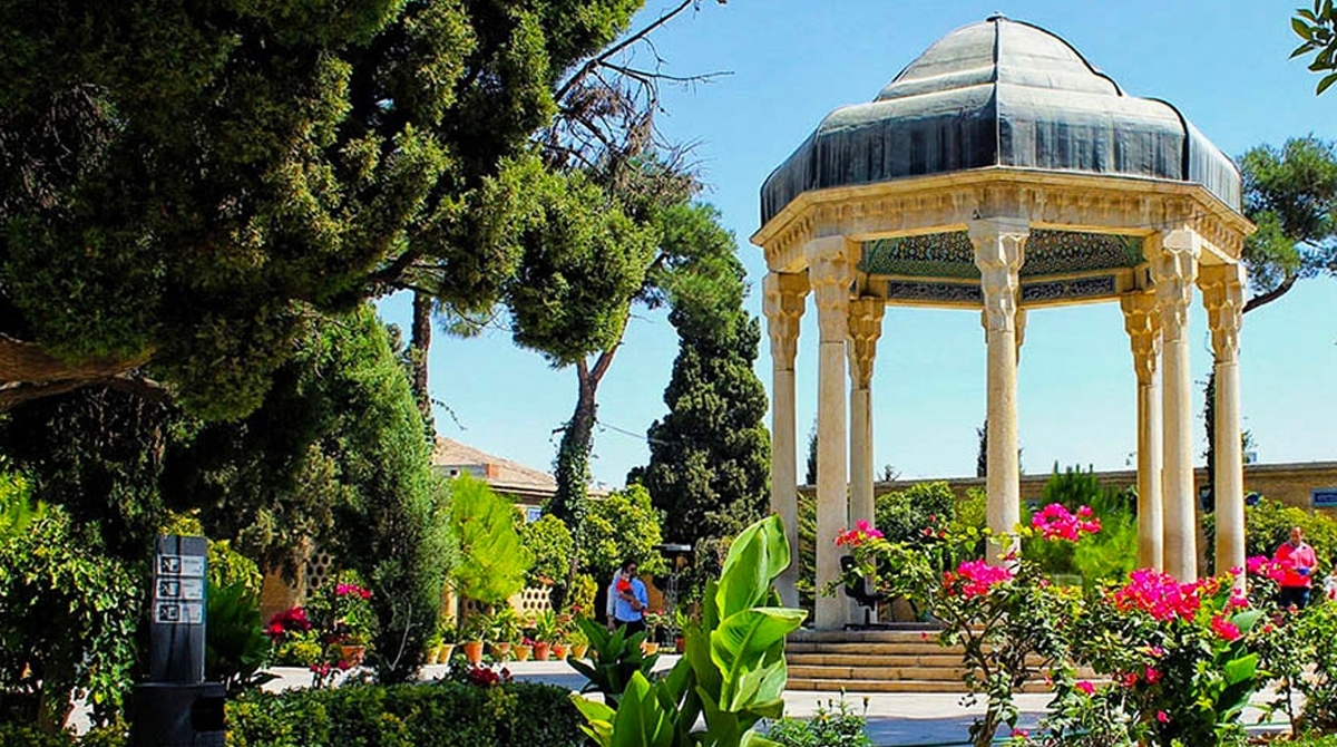 آرامگاه های تاریخی شیراز