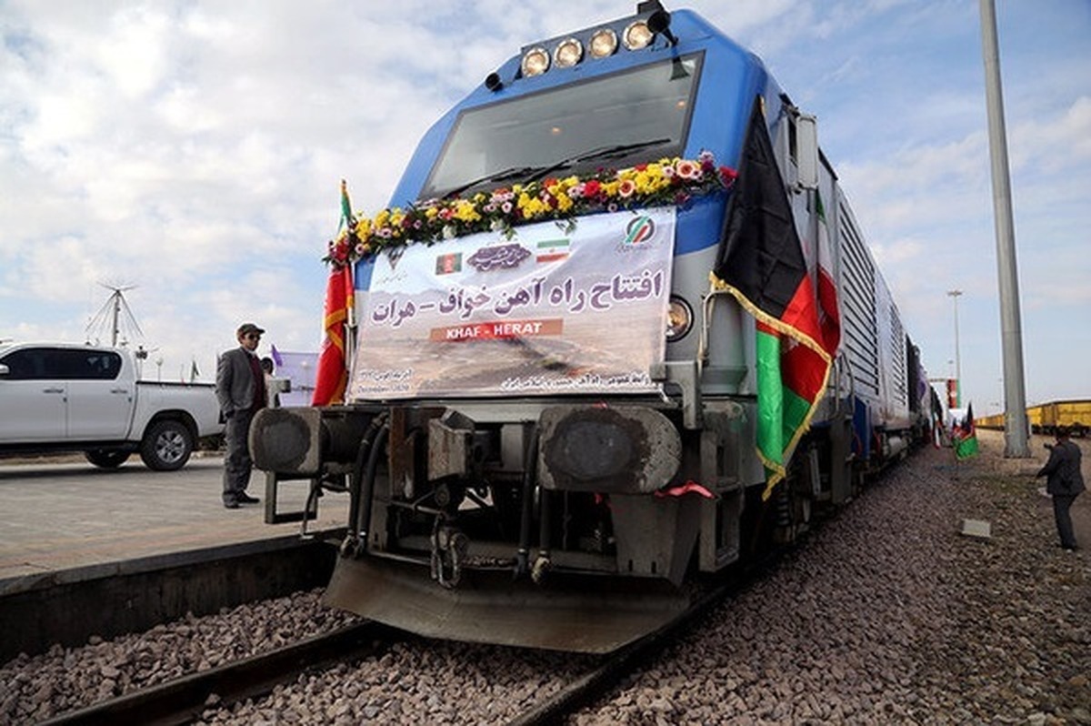 قطار باری ترکیه از ایران به افغانستان می‌رسد