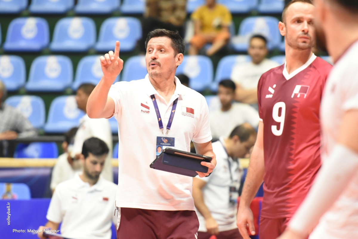 والیبال قهرمانی آسیا| سرمربی تیم ملی قطر:  تماشاگران سورپرایزمان کردند  بی‌صبرانه منتظر بازی تیم ملی ایران هستم