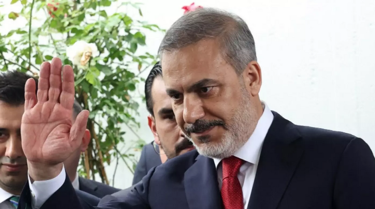 وزیر خارجه ترکیه عازم عراق است