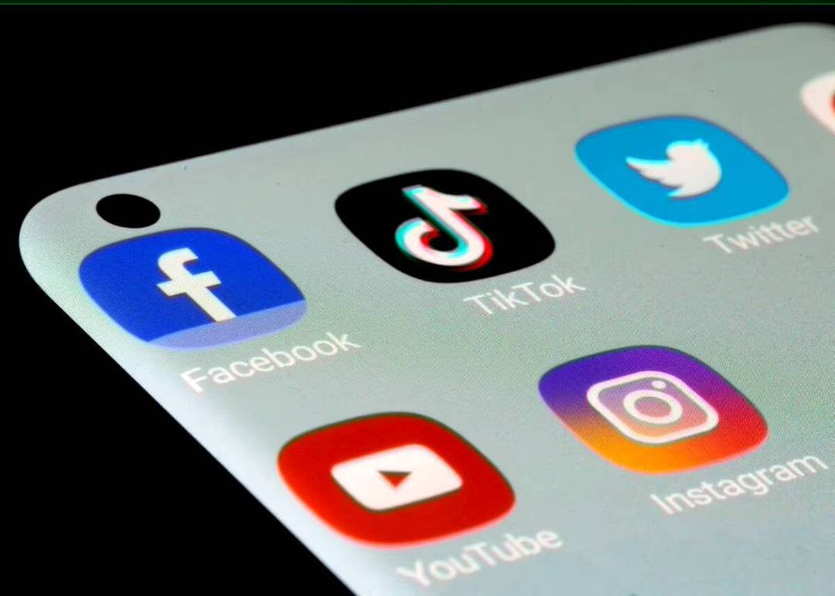 ایالات متحده: محدودیت‌ تماس مقامات با شبکه‌های اجتماعی لغو شود