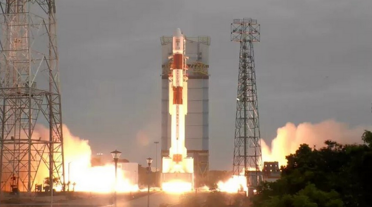 موشک هندی ۷ ماهواره را به مدار پرتاب کرد