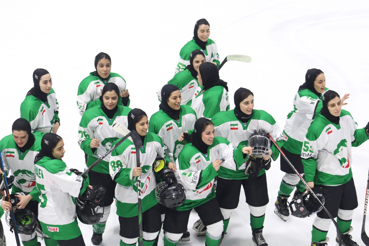 حضور ایران در جام جهانی هاکی روی یخ توسعه زنان/ داوران هاکی روی یخ در سمینار بین‌المللی ترکیه