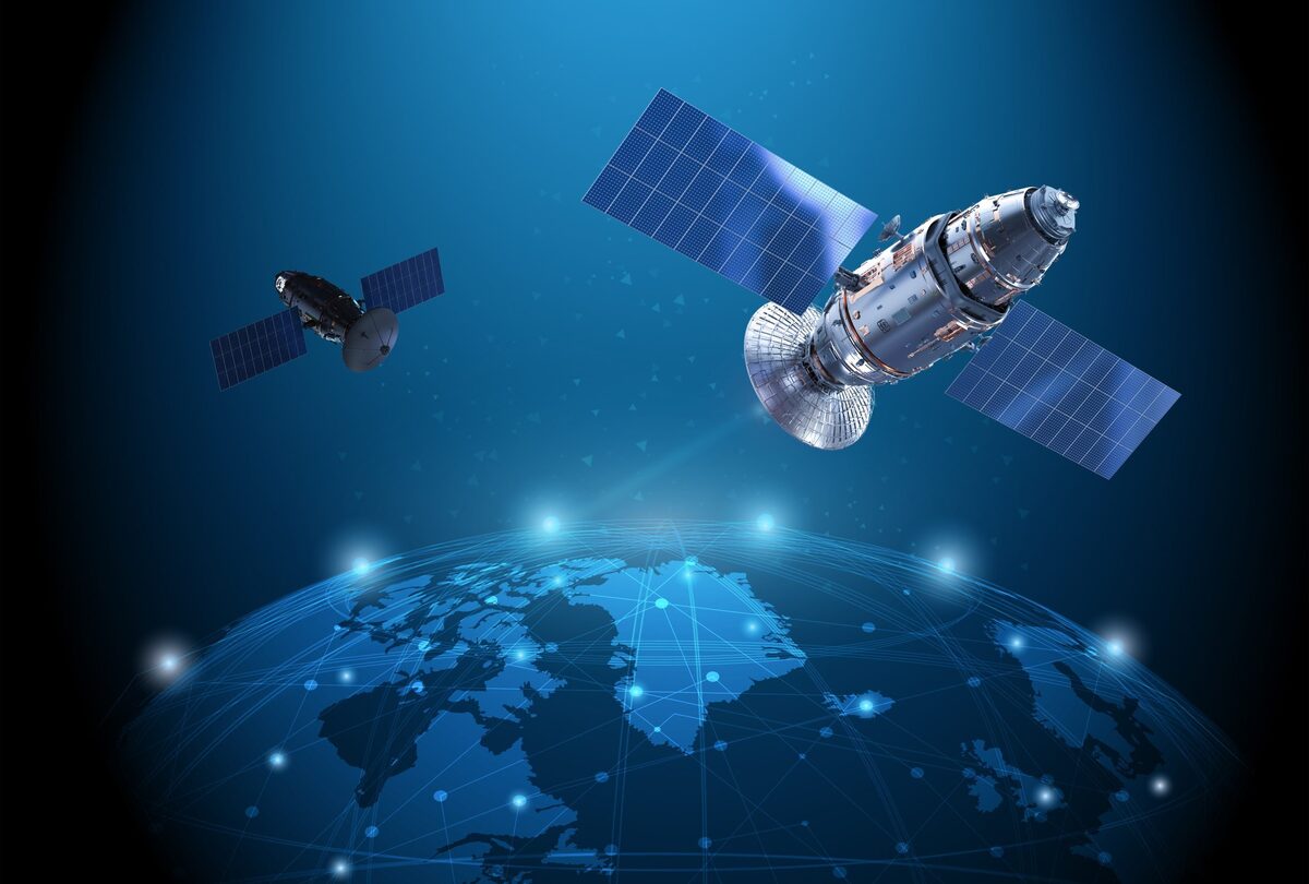 مدیریت تشکیلات ماهواره‌ای به کمک هوش مصنوعی